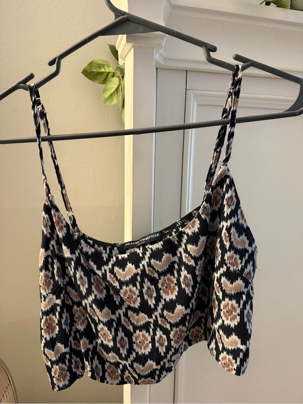 Brandy Melville Black Brown Patterned Cropped Tank Top